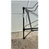 Image 7 : Wrought Iron Bed Single Frame Set With Arched Headboard, Footboard, and Side Rails