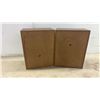 Image 2 : Pair of Vintage Wood-Grain Bookshelf Speakers with Brown Fabric Grilles