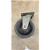 Image 4 : Set of 5 Heavy-Duty Swivel Plate Casters with Gray Rubber Wheels, 3 with Foot Brakes