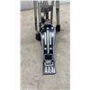 Image 4 : Vintage Pearl Hi-Hat Stand and Double-Braced Snare Drum Stand