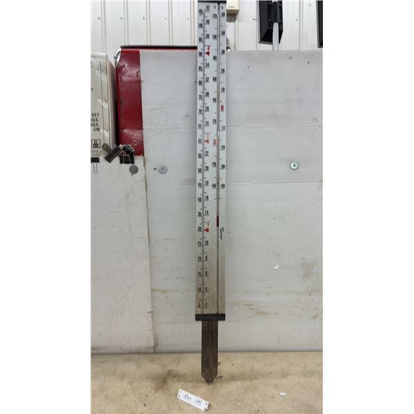 Thermor Frost and Snow Depth Thermometer with Dual Fahrenheit and Celsius Scales