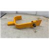 Image 4 : Orange Manual Folding Parking Barrier with Integrated Lock, Keys, and L-Shaped Mounting Bar