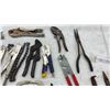 Image 4 : Assortment of Locking Pliers Including Vise-Grip C-Clamp, Curved Jaw, Long Nose, Tin Snips