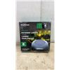Image 2 : New Luminus Solar Pathway Lights 4-Pack and Mainstays Crackle Glass Pathway Light Set 8-Pack