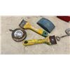 Image 6 : Hole Saw Set, Benchmark Door Lock Installation Kit, Drill Bit Set, C-Clamps