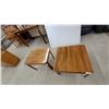 Image 5 : Two Wood End Tables
