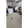 Image 3 : Pair of Adjustable Chrome Floor Lamps with White Shades