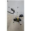Image 1 : Everlast EV620 Exercise Bike with Digital Display and Adjustable Seat