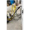 Image 5 : Kärcher 5800 GH Gas Pressure Washer with Honda GC160 5.0 HP Engine, 2300 PSI, 2.5 GPM