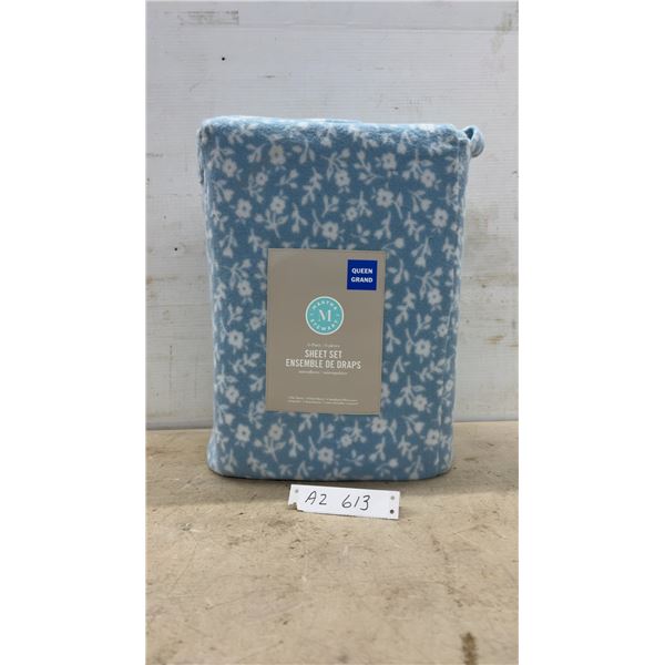 New Martha Stewart 6-Piece Queen Microfleece Sheet Set, Blue Floral, 100% Polyester