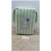 Image 1 : New Martha Stewart Queen 6-Piece Microfleece Sheet Set, Green and White Striped