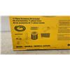 Image 2 : New DeWalt DXV06PL 6 Gallon 4.0 Peak Horsepower Wet/Dry Vacuum with 11 Piece Accessory Kit
