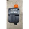 Image 8 : Melnor HydroLogic 53101 Two-Zone Electronic Water Timers, Kärcher WT5, Garden Tools