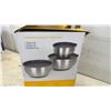 Image 6 : New Cadbury Chocolate Fountain and MIU 6-Piece Stainless Steel Mixing Bowls with Lids