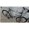 Image 5 : Mongoose Switchback Mountain Bike, 7-Speed, 26”