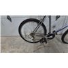 Image 7 : Mongoose Switchback Mountain Bike, 7-Speed, 26”