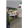 Image 3 : Coleman Outdoor Folding Table, 32” x 32” x 28” (81 × 81 × 72 cm)