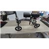 Image 4 : Drive Knee Scooter with Basket and Dual Knee Pads
