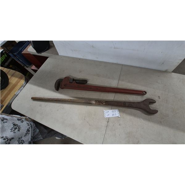 Large 36” Pipe Wrench and Long Bar Wrench