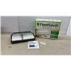 Image 1 : Two FoodSaver Vacuum Packaging System and Quick Start Guide