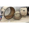 Image 6 : Gretsch Bass Drum and Yamaha Rock Tour Custom Cream Floor Tom, Rack Tom, and Small Tom, 4 Pieces