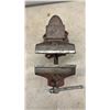 Image 2 : AC No. 455 Swivel 5” Bench Vise with Anvil Horn, Made in Japan