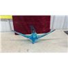 Image 3 : 3 Pcs Blue Art Glass, Centerpiece and 2 Stretch Vases