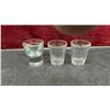 Image 10 : Assorted Glassware Lot Including Decanter, Snowflake Tumblers, Stemware, Mini Mugs