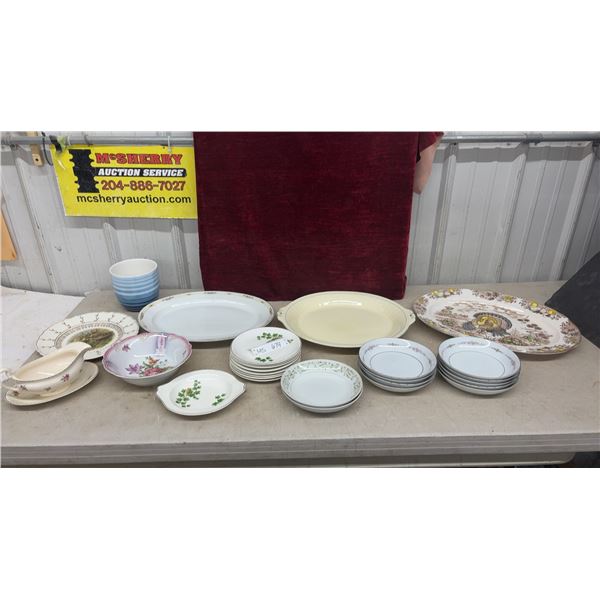 Dishes lot: Large Oval Platters, Gravy Boat, Bowls, Plates
