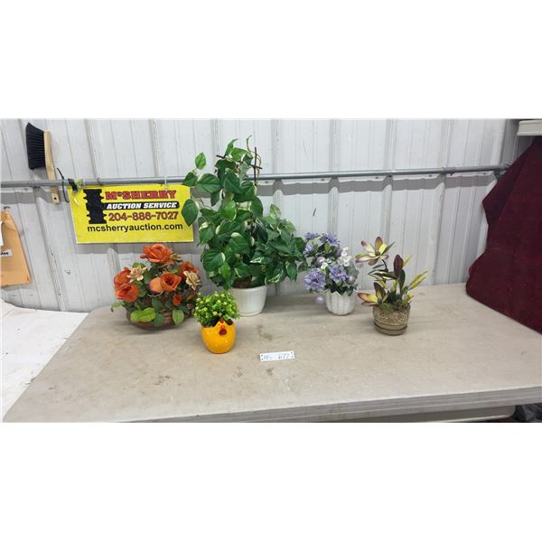 5 Artificial Plants in Pots