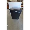 Image 1 : Magic Chef Chest Freezer, Model HMCF35W5, 3.5 cu. ft. Capacity. 33”×21”×19”