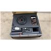 Image 2 : Kodak Moviedeck 435 Super 8 Movie Projector with Original Box