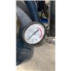Image 4 : Mastercraft Portable Electric Twin-Tank Air Compressor with Air Hose