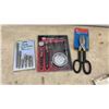 Image 10 : 3-Drawer Tool Box with Socket Set, Screwdrivers