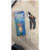 Image 11 : Fiskars Bypass Loppers, Bow Saws, Pruners, Garden Clippers, Level, Crow Bar, Rubbermaid Garbage