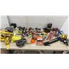 Image 1 : Mastercraft Submersible Sump Pump, 1/4 HP, 2600 GPH; Ratchet Straps; Fans; Flashlights