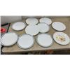 Image 7 : Corelle Livingware Dinnerware 52 Pieces, Different Patterns
