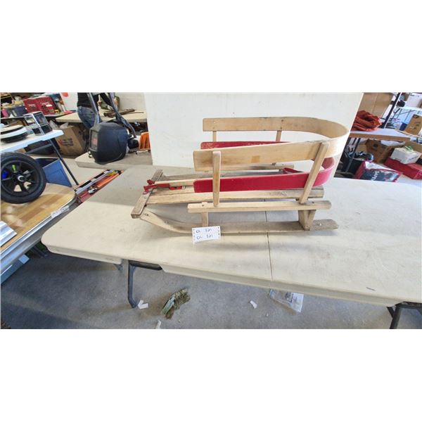 Flexible Flyer Sled with Backrest and Steering Bar; "The Champion" Decal