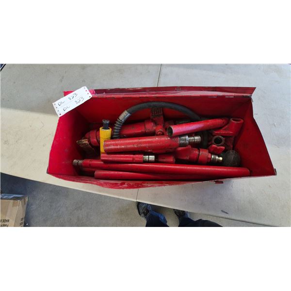 Hydraulic Body Repair Kit: Ram, Pump, Hoses, and Extension Tubes
