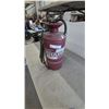 Image 1 : Chapin In-Poxy Liquid Steel Tank Sprayer with Hose and Shoulder Strap