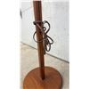 Image 2 : Mid-Century Modern Teak Bow/Arc Floor Lamp with New Shade