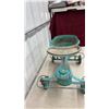 Image 3 : Antique Baby Walker
