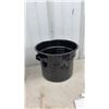 Image 3 : Braun Food Processor with Blades and Attachments, Strainer pot, 6 New Boxes of 78mm Canning Lids