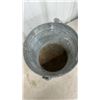 Image 6 : 2 Galvanized Buckets, with Cast Iron Shoemaker stand