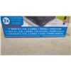 Image 3 : Hefty 12-Piece Shrink-Pak - New or Store Return