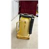 Image 8 : Esco Air/Hydraulic Bottle Jack