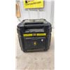 Image 5 : Cat 1750 A Lithium Power Station