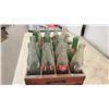 Image 5 : Vintage Coca-Cola Wooden 24-Bottle Crate with Assorted Glass Soda Bottles, 7Up