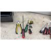 Image 9 : Toolbox With Screwdrivers, Socket Set, Needle File Set, Utility Knife, Clamps