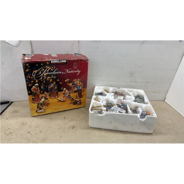 Kirkland Signature Porcelain Nativity 10-Piece Set, Largest 10” Tall